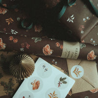 3 - teiliges Set mit Weihnachtsblumen und Eichhörnchen - The Baltic Shop