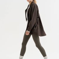 Olivgrüne Leggings – figurbetont & bequem