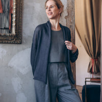 Kurze Weste mit breitem Ärmel