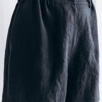 Kurze Leinenshorts "Iris"