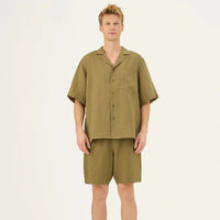 Amabilis Shorts in Khaki – Entspannter Sommerkomfort aus Leinen - The Baltic Shop