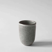 Becher aus Steinzeug - The Baltic Shop