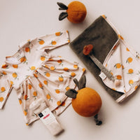 Bodykleid aus Bio Baumwolle mit Orangenmuster - The Baltic Shop