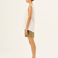 Daffodil V - Neck Leinentop in Weiß - The Baltic Shop