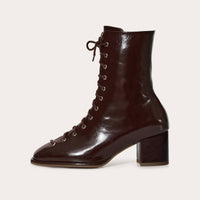 Emma – Stiefeletten mit Korsett-Schnürung - The Baltic Shop