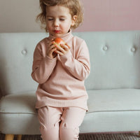 GERIPPTE LEGGINGS AUS BIO BAUMWOLLE MIT TEDDYOHREN - The Baltic Shop