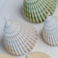 Handgegossene Kerze - Christbaum aus Soja und Rapswachs - The Baltic Shop