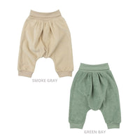 Hose aus Bio Baumwolle in 2 Farben - The Baltic Shop