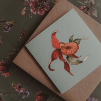 Kleine flache Karte mit orangefarbener Blume - The Baltic Shop