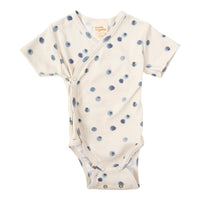 Kurzarmbody aus Bio Baumwolle in 2 Farben - The Baltic Shop