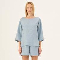 Lockeres Damen Top aus 100 % Leinen im Himmelblau - The Baltic Shop