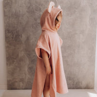 Poncho Badetuch mit Mausohren in 3 Farben - The Baltic Shop