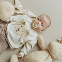 Pullover aus Bio Baumwolle mit Hasenmotiv - The Baltic Shop