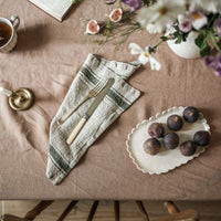 Rustikale Servietten aus Leinen mit grüne Streifen, 2er Set - The Baltic Shop