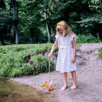 Schiebente aus Birkenholz in Rosa - The Baltic Shop