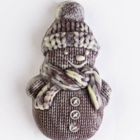 Schokoladenfigur - Gestrickter Schneemann - The Baltic Shop