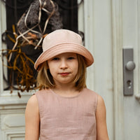 Sonnenhut aus Musselin in zartrosa - The Baltic Shop