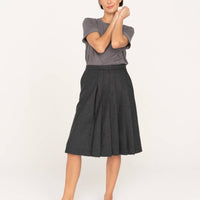 T-Shirt aus Premium - Baumwolle in Grau - The Baltic Shop