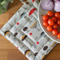 Topfuntersetzer aus Leinen mit Pilzemotiv - The Baltic Shop