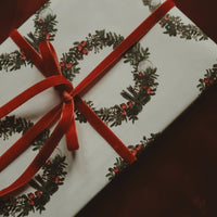 Weihnachtskranz, weißes Geschenkpapier, 3 - teiliges Set - The Baltic Shop