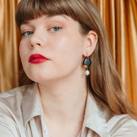 "Arp" Ohrringe aus Porzellan - The Baltic Shop