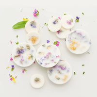 Bio Duftwachs mit Wildblumenduft - The Baltic Shop