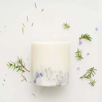 Bio Sojawachszerze mit Wacholder und Limoniumduft - The Baltic Shop