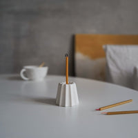 Kerzenhalter aus Porzellan, klein - The Baltic Shop