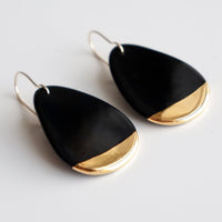 Ohrringe aus Porzellan - The Baltic Shop