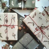 3 - teiliges Geschenkpapier aus Kraftpapier mit Blumenmuster - The Baltic Shop