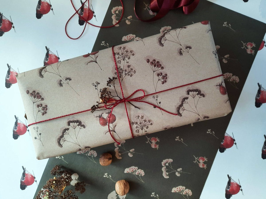 3 - teiliges Geschenkpapier aus Kraftpapier mit Blumenmuster - The Baltic Shop
