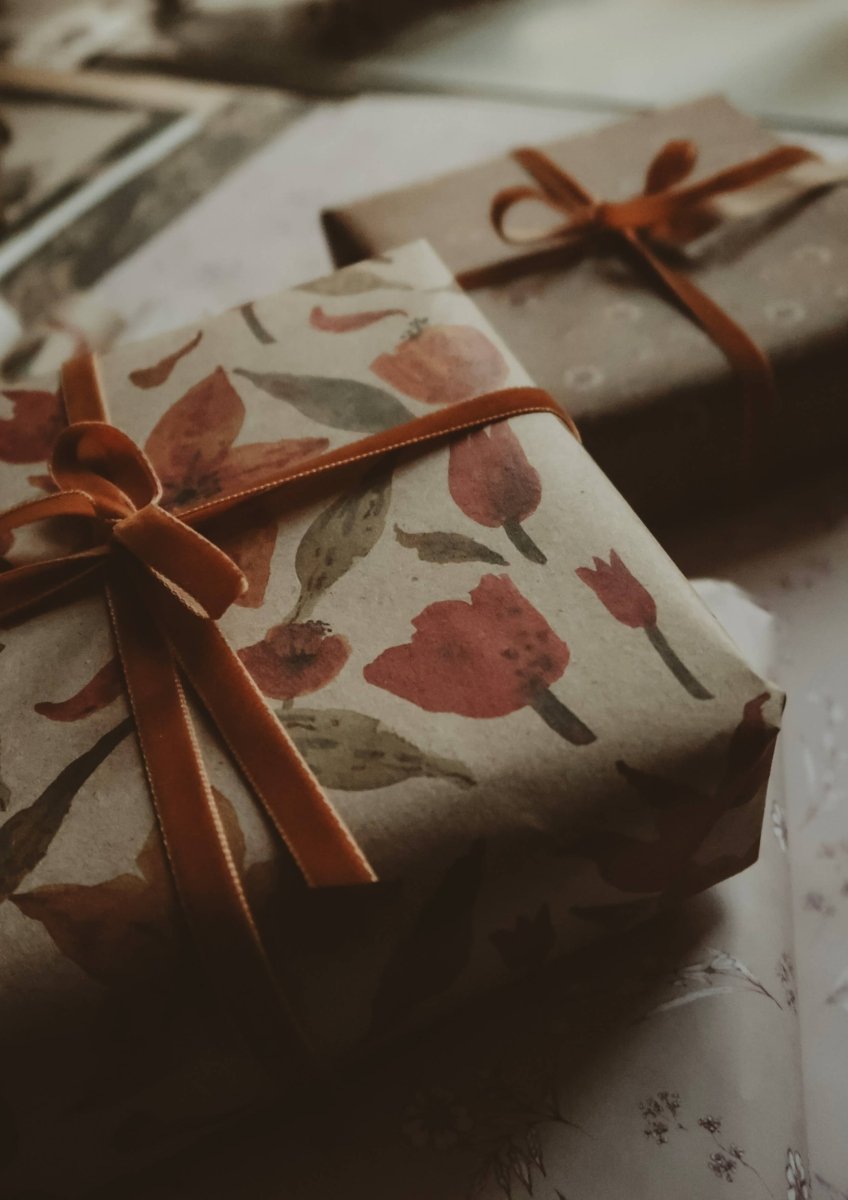 3 - teiliges Set aus Kraftpapier mit Tulpenmotiv - The Baltic Shop