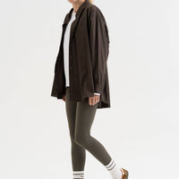 Olivgrüne Leggings – figurbetont & bequem