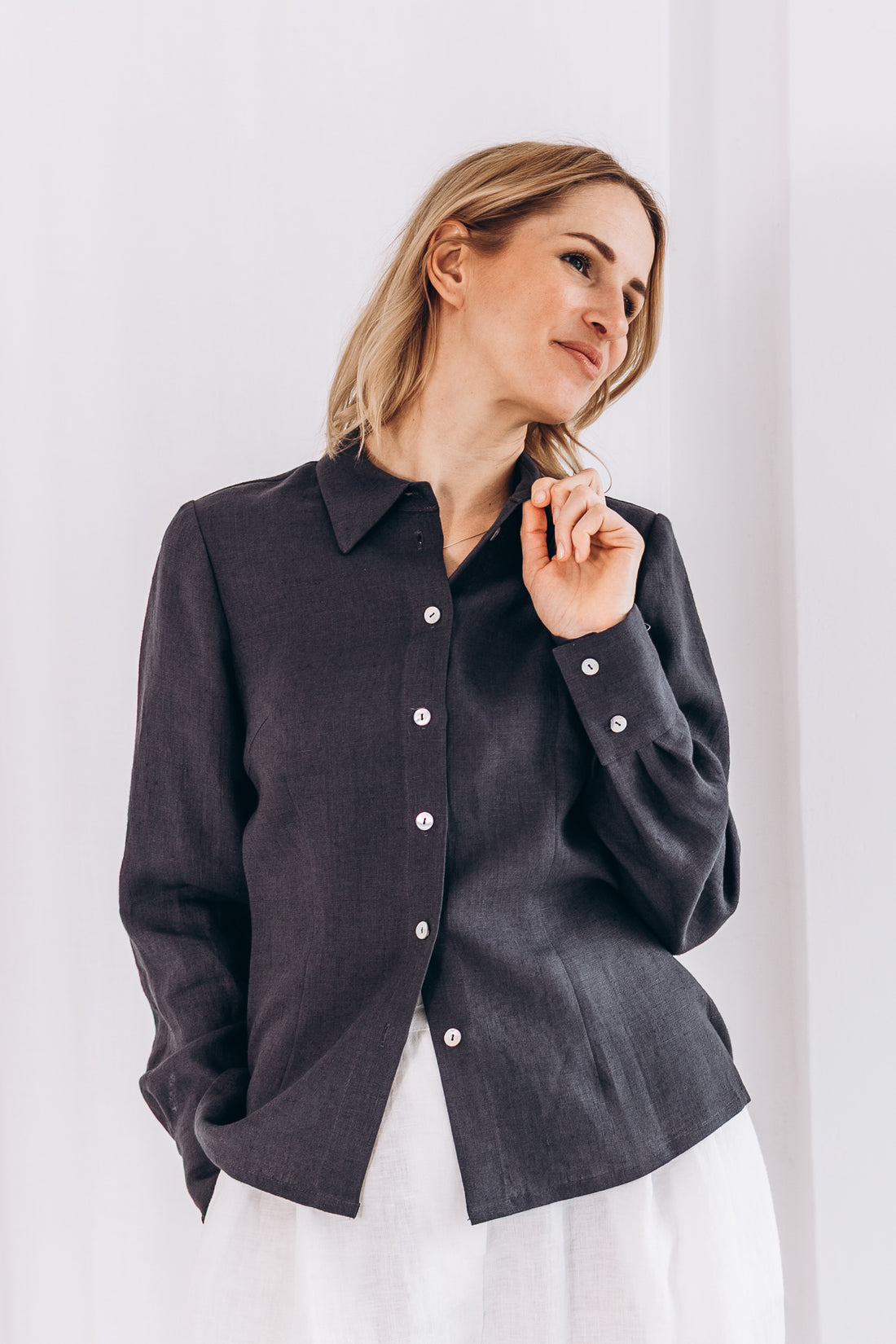 Zeitloses Hemd aus Leinen "Dina"
