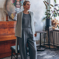 Kurze Weste mit breitem Ärmel