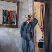 Kurze Weste mit breitem Ärmel