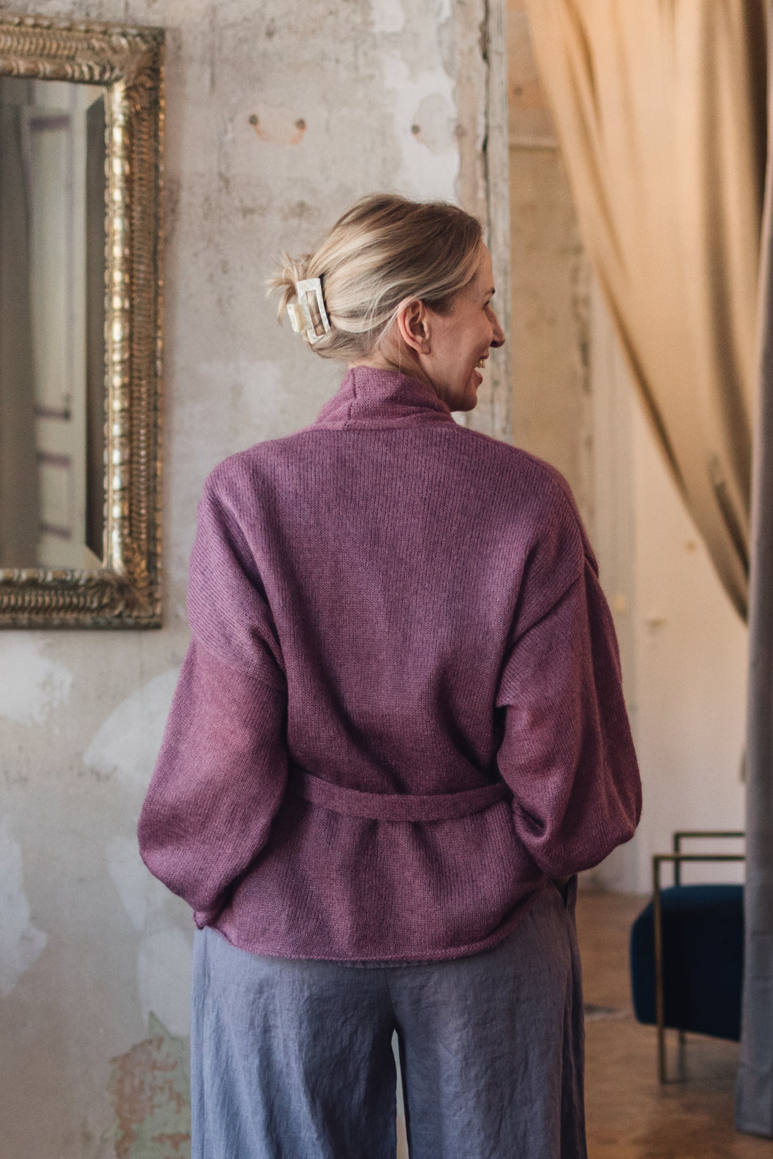 Kurze Weste mit breitem Ärmel