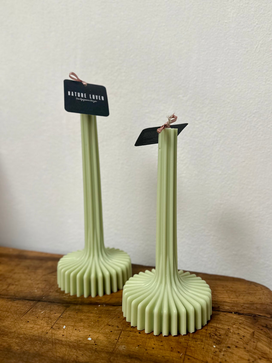 Geometrische Stabkerze aus Rapswachs