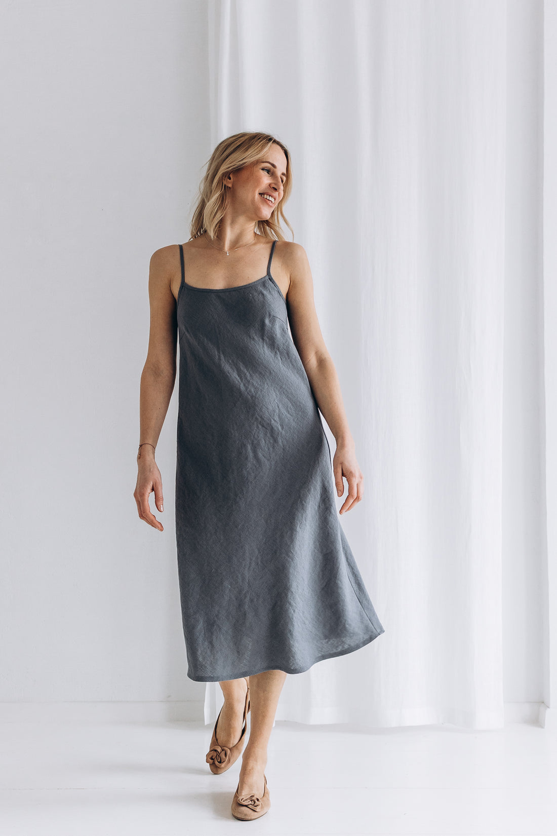 Slipkleid aus Leinen "Ruby"