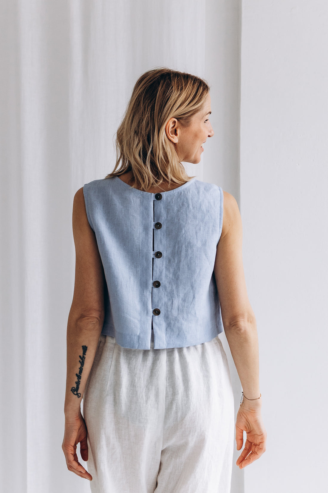 Crop Top aus Leinen "Julia"