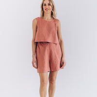 Kurze Leinenshorts "Iris"