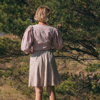 Beiger Rock aus Leinen - The Baltic Shop