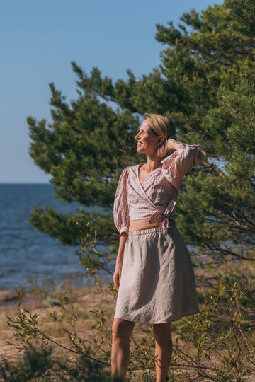 Beiger Rock aus Leinen - The Baltic Shop