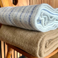 Decke aus 100% Wolle in viele Farben - The Baltic Shop