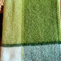 Decke aus 100% Wolle in viele Farben - The Baltic Shop