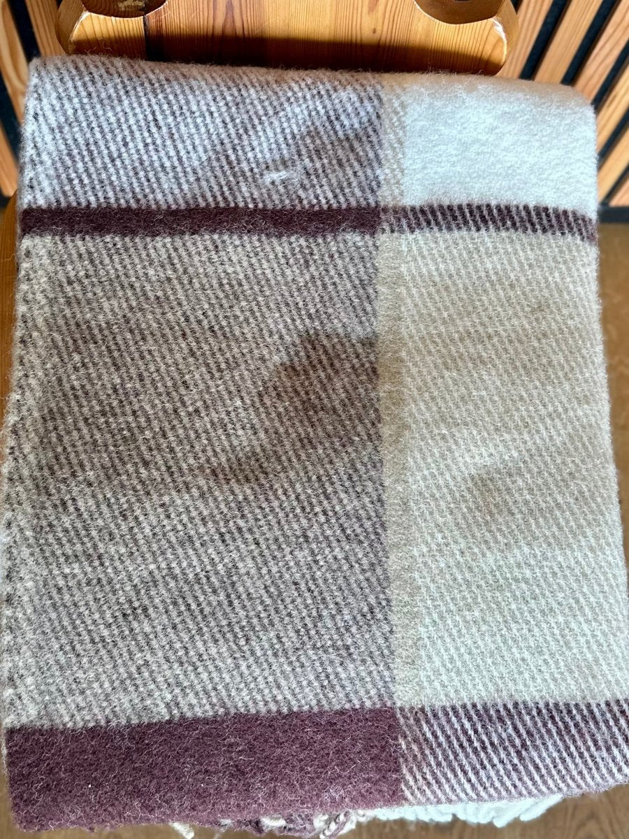 Decke aus 100% Wolle in viele Farben - The Baltic Shop