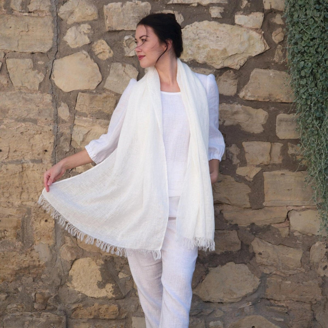 Dünner Leinenschal mit Fransen - The Baltic Shop