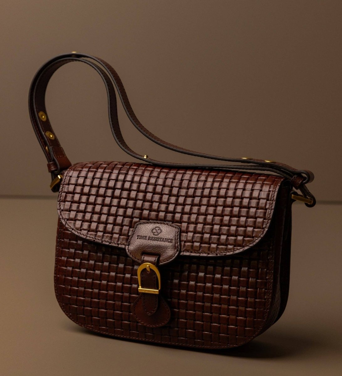 Geflochtene Ledertasche in Braun - The Baltic Shop