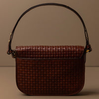 Geflochtene Ledertasche in Braun - The Baltic Shop