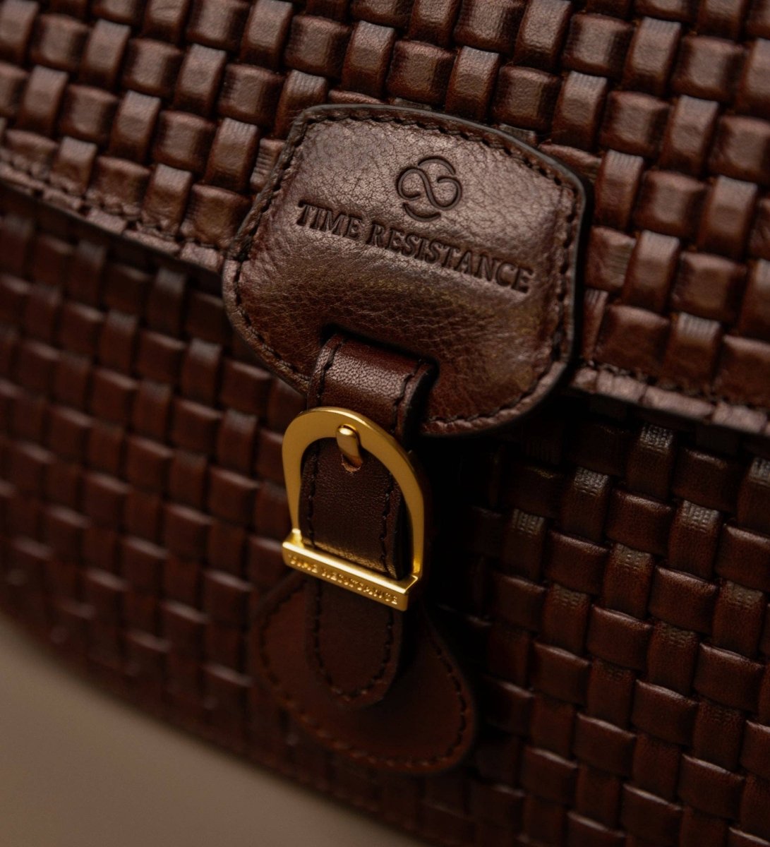 Geflochtene Ledertasche in Braun - The Baltic Shop